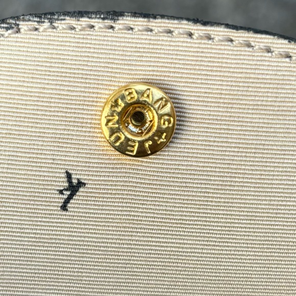 Kate Spade Sunglasses Case - Picture 3 of 4